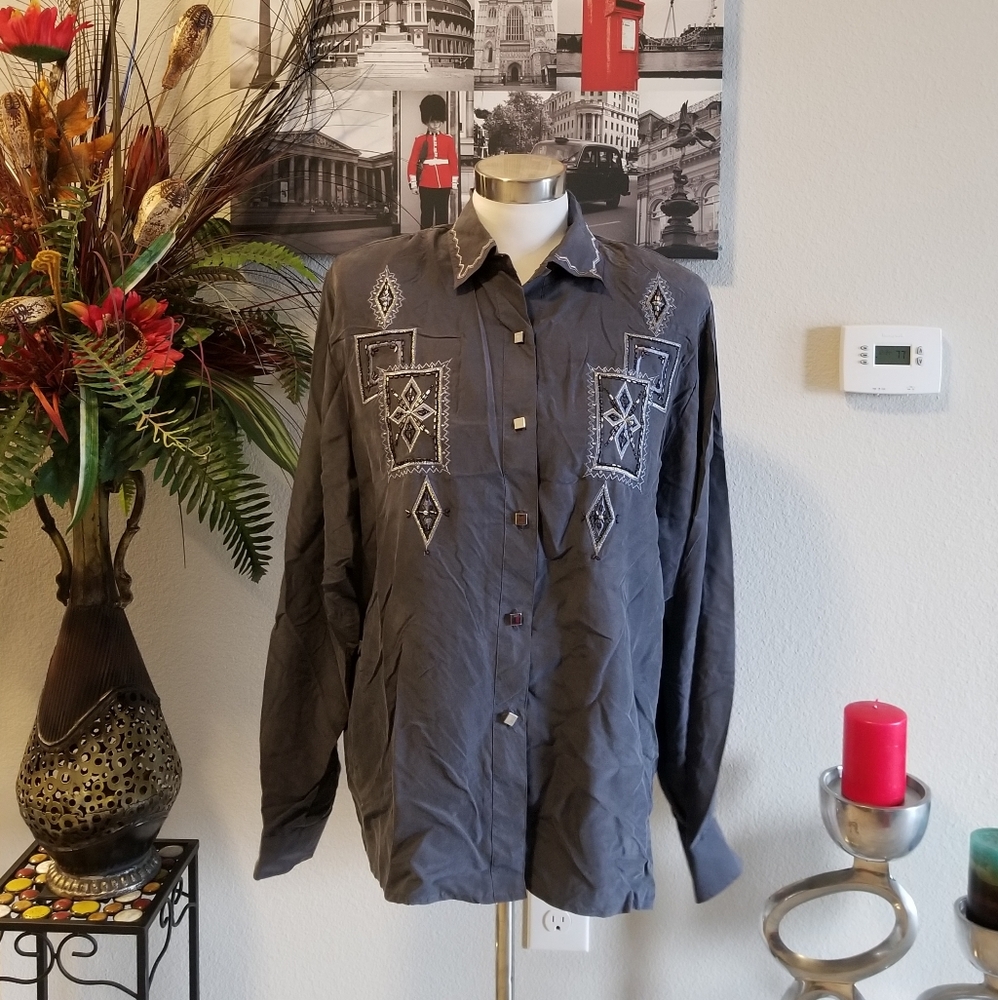 Saint Germain Shirt Size Medium